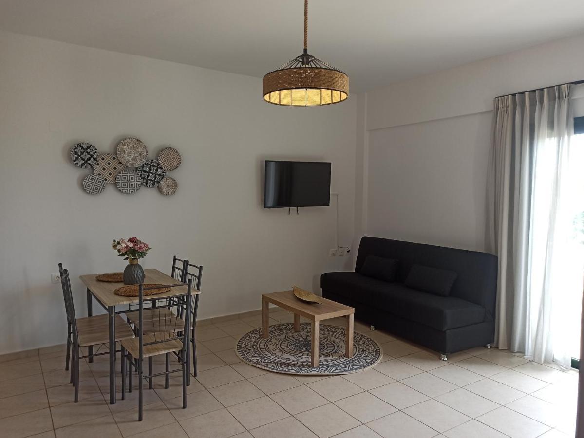 Sea Melody Apartments Stavromenos ภายนอก รูปภาพ