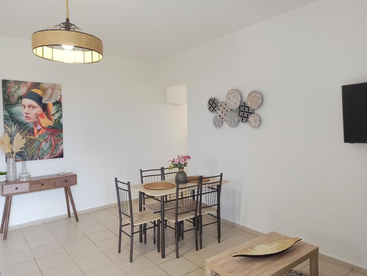 Sea Melody Apartments Stavromenos ภายนอก รูปภาพ