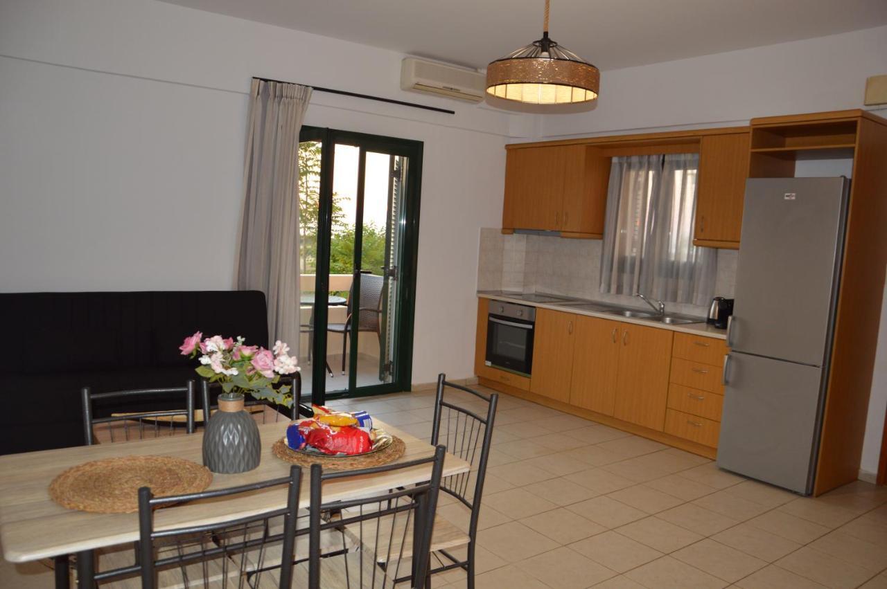 Sea Melody Apartments Stavromenos ภายนอก รูปภาพ
