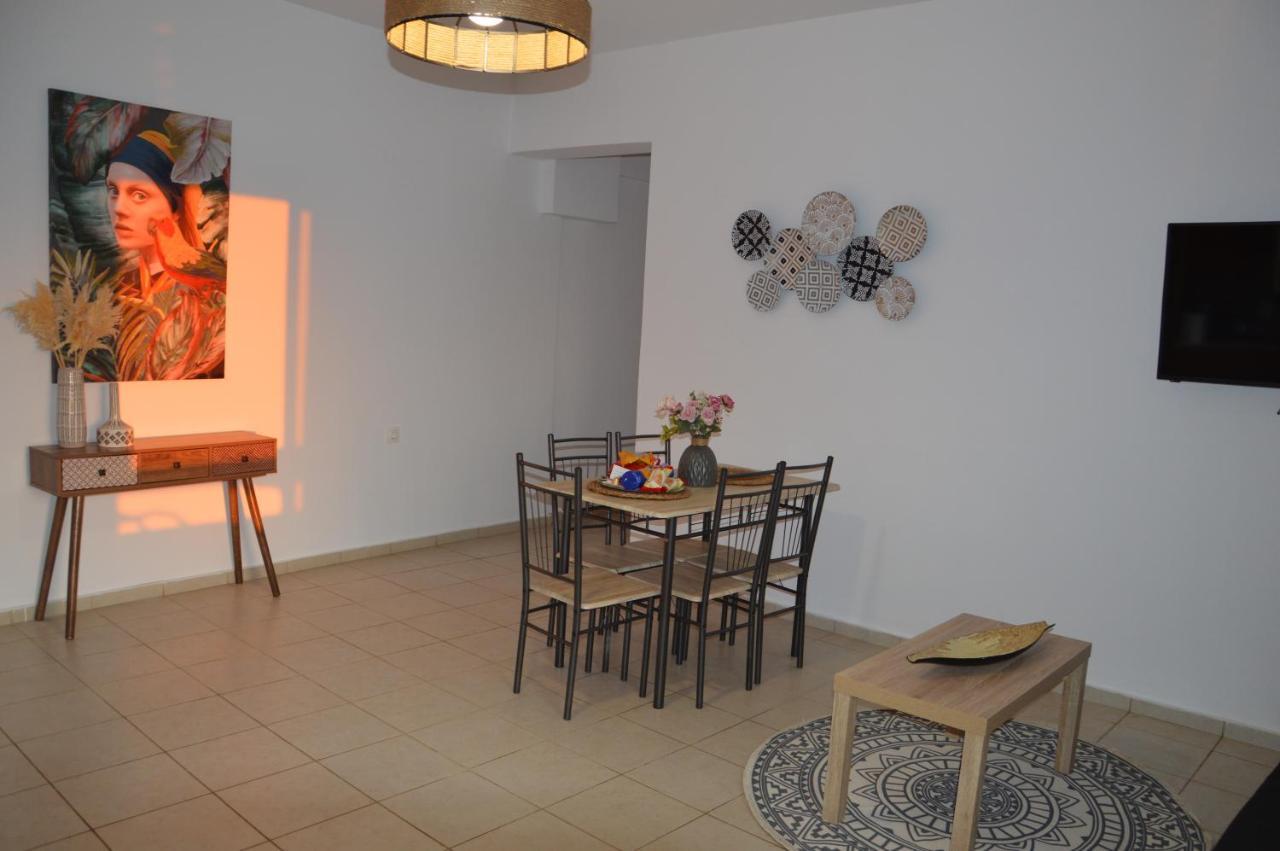 Sea Melody Apartments Stavromenos ภายนอก รูปภาพ