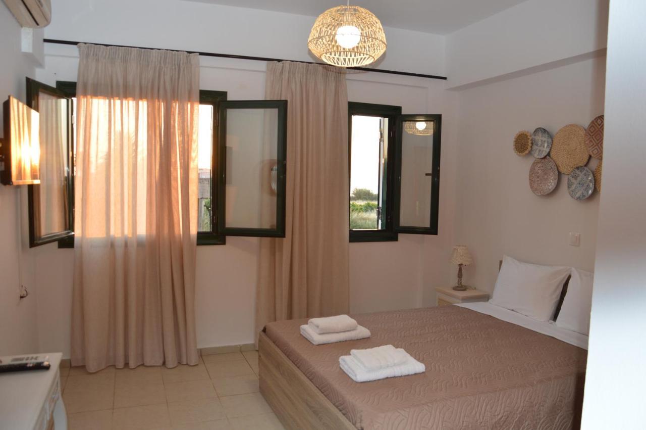 Sea Melody Apartments Stavromenos ภายนอก รูปภาพ