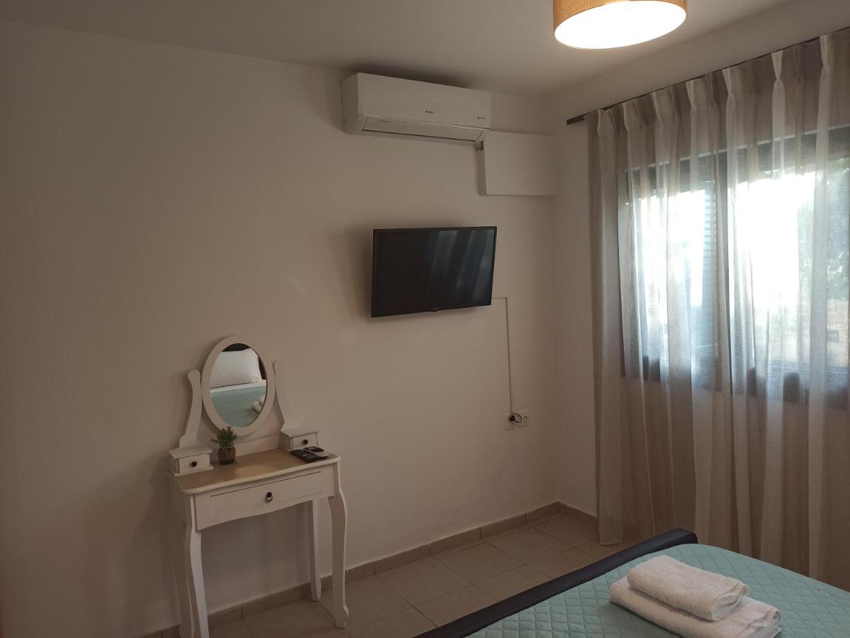 Sea Melody Apartments Stavromenos ภายนอก รูปภาพ